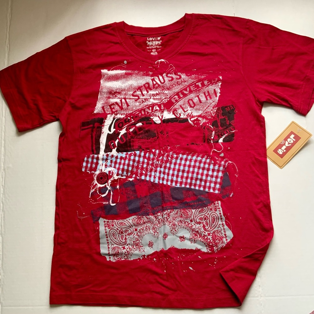 Levi’s Artsy Detail T-shirt, Size 16/18 Casual, American Classic